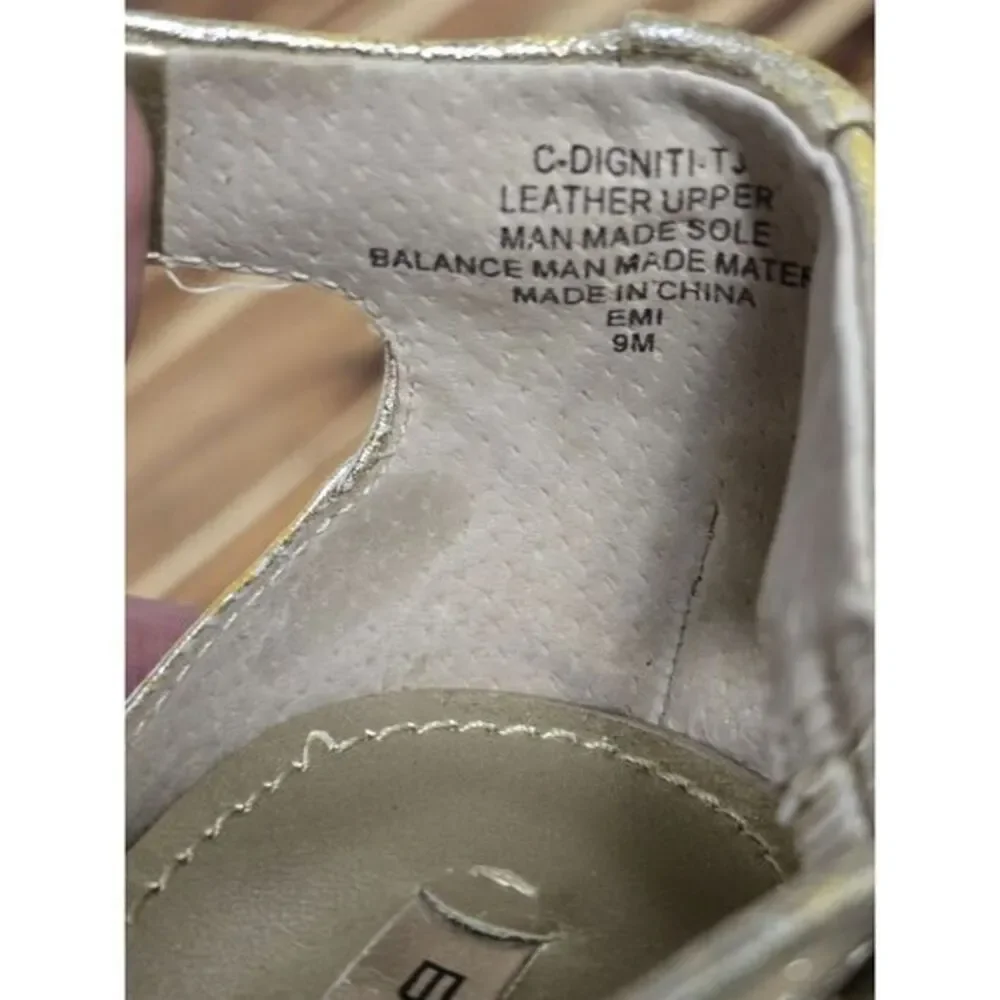 Bandolino Women's Gold Leather Strappy Open Toe Heels Size 9M‎